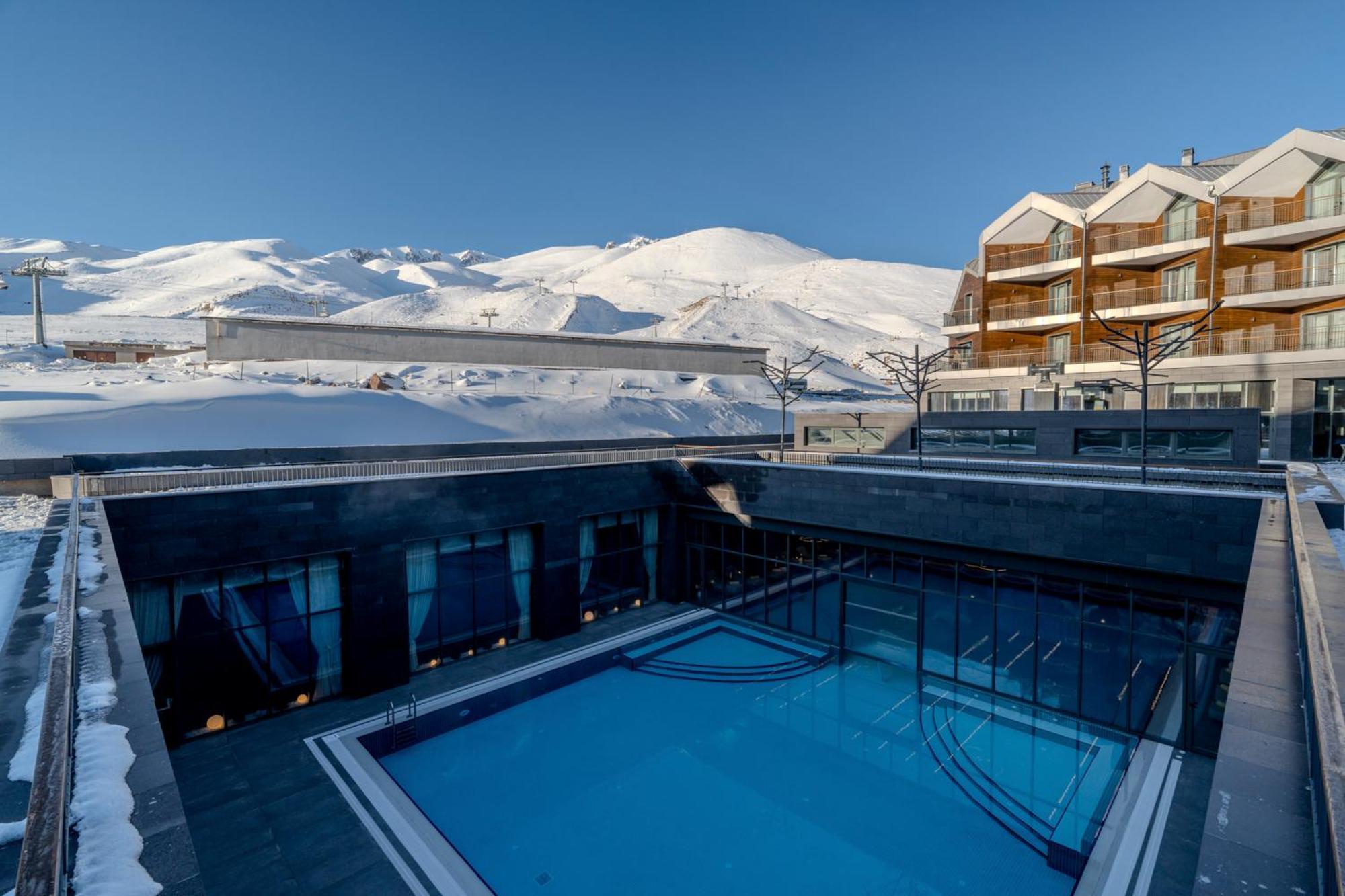 Hotel Megasaray Mount Erciyes Kayseri Esterno foto